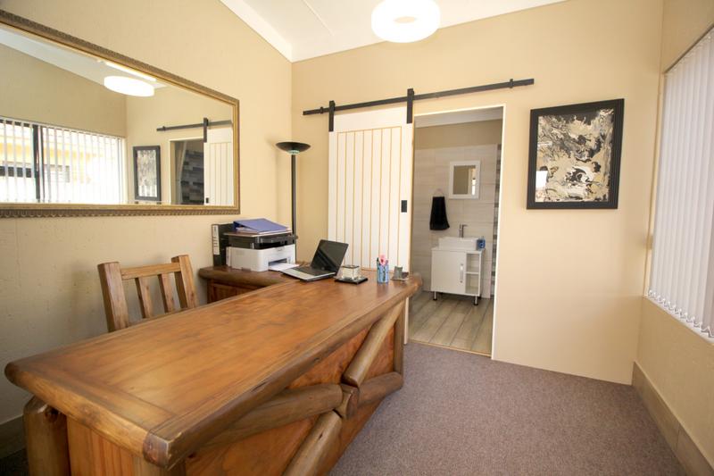 4 Bedroom Property for Sale in Reebok Western Cape